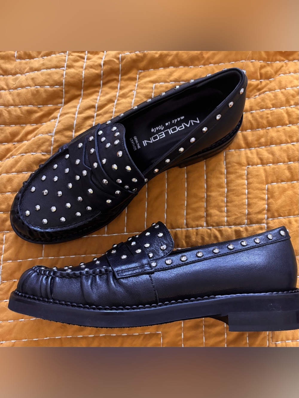 Napoleoni Black Studded Leather Loafers for Women. New. 39 euro, 8 us.